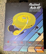 NEW IN BOX Aiwa Flashback Audio Kit Retro CD Player Wired Headphones Yellow