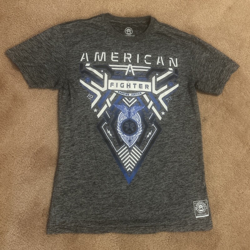  Men’s Large American Fighter Serving Justice Gray T Shirt