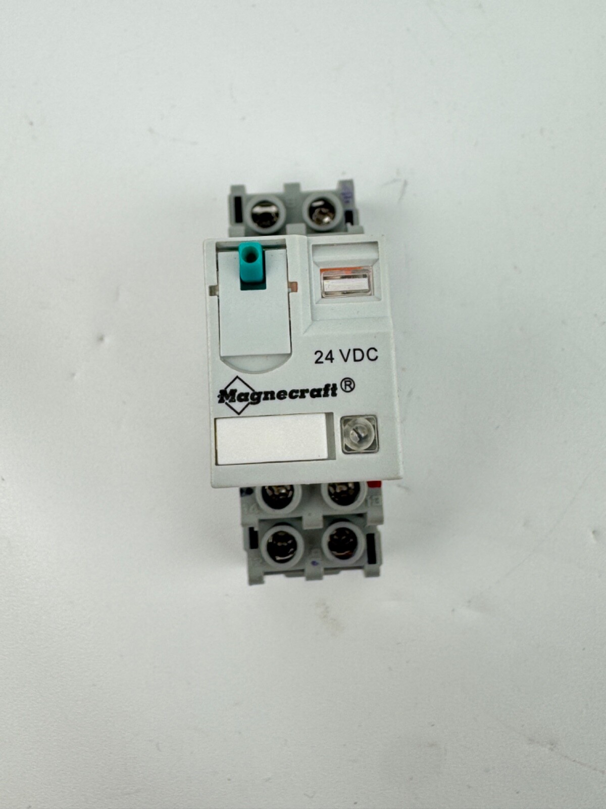 MAGNECRAFT 782XBXM4L ELECTROMECHANICAL RELAY w/ IDEC SH2B-05C Base