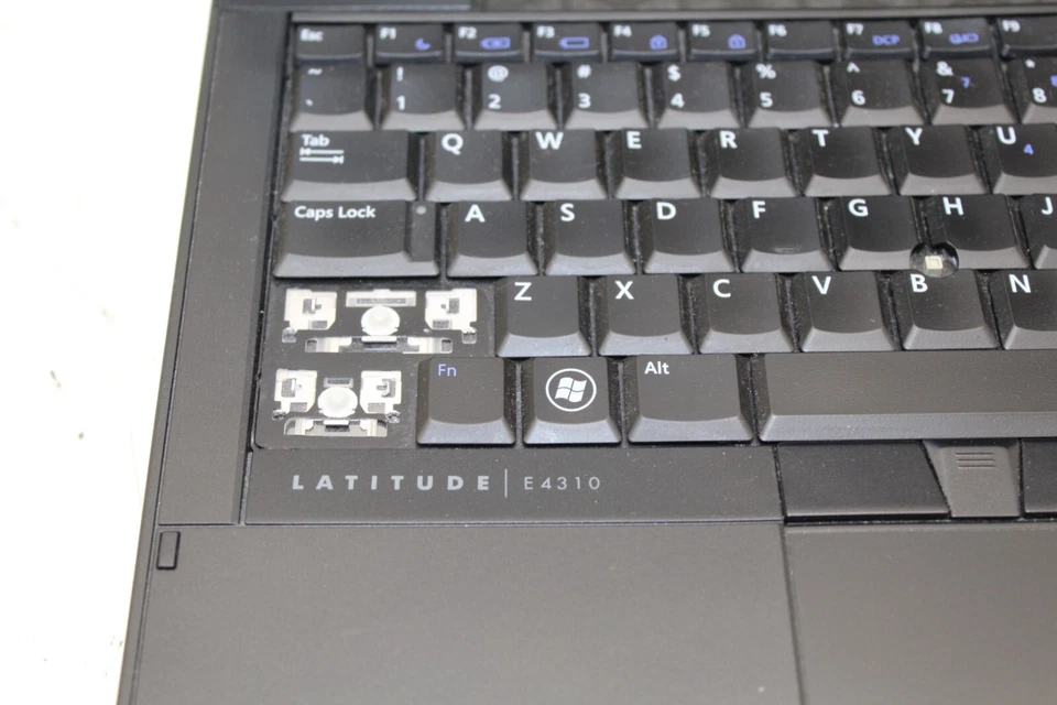 Laptop Dell Latitude E4310 Intel Core i5-M520 4 GB de RAM sin disco duro ni batería Foto 4 de 4