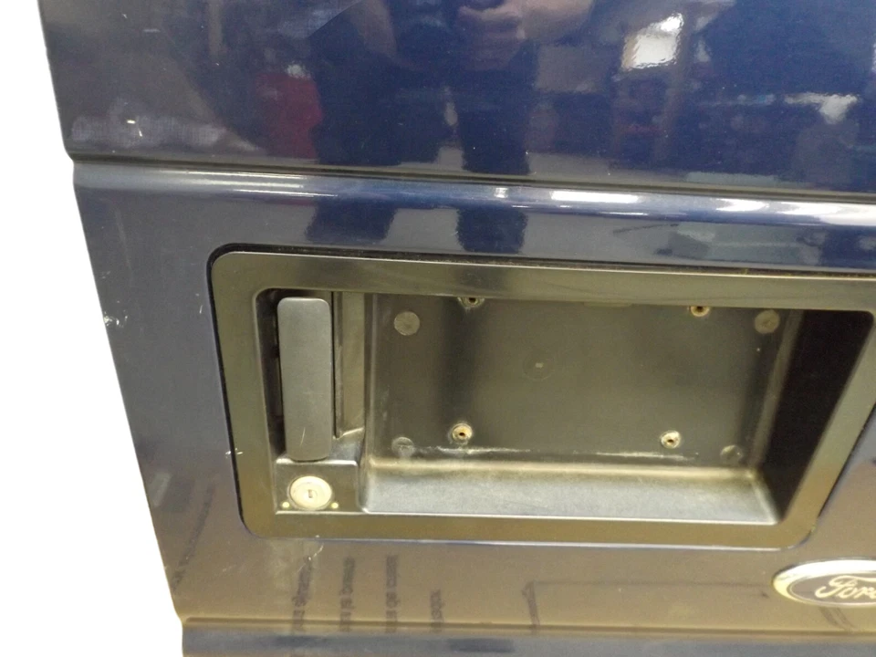 Ford E-250 1997-2008 pasajero trasero RR conjunto de puerta exterior usado OEM 9C2Z15400 Foto 3 de 4