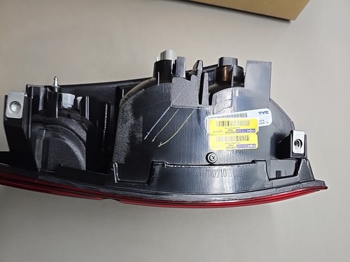For Toyota Tacoma Tail Light Assembly 2018-2023 Passenger Side | For TO2801203 - Picture 7 of 11