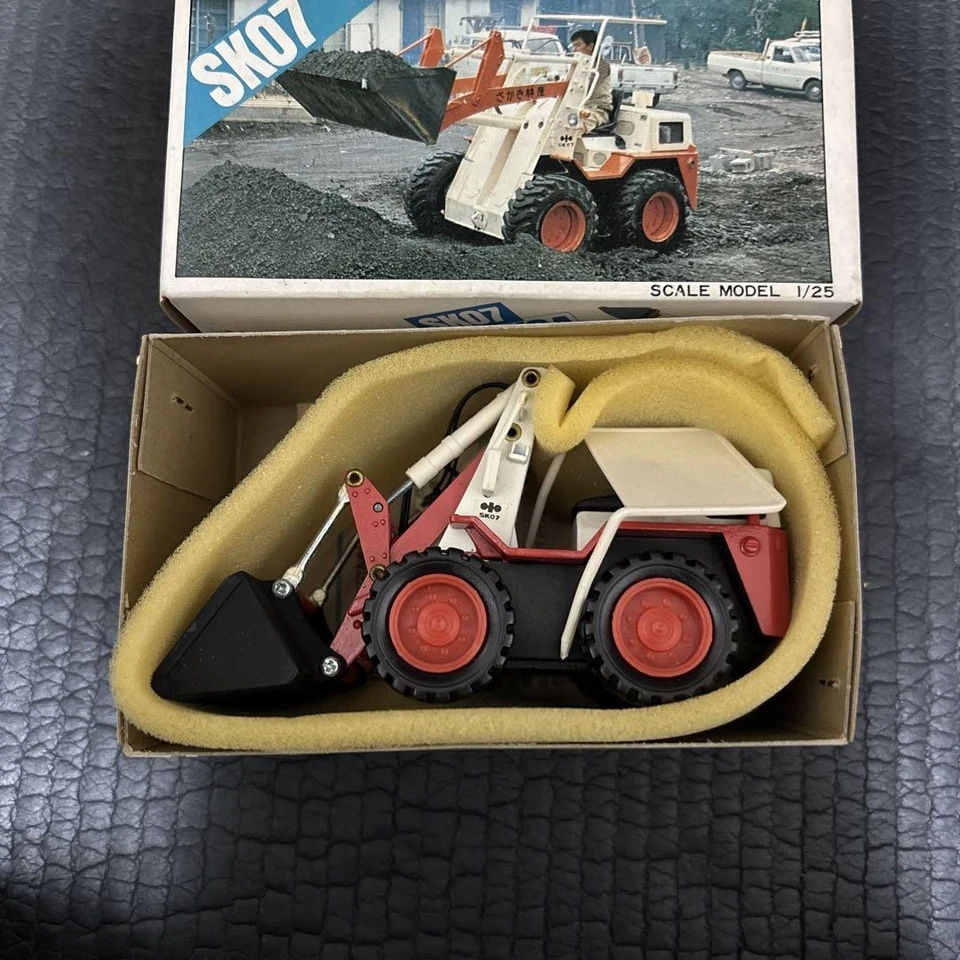 Mini cargador Diapet Yonezawa Komatsu Komatsu SK07 Foto 4 de 4