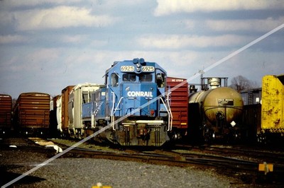 Zug Farbdia - Conrail 6925 - Allentown, PA