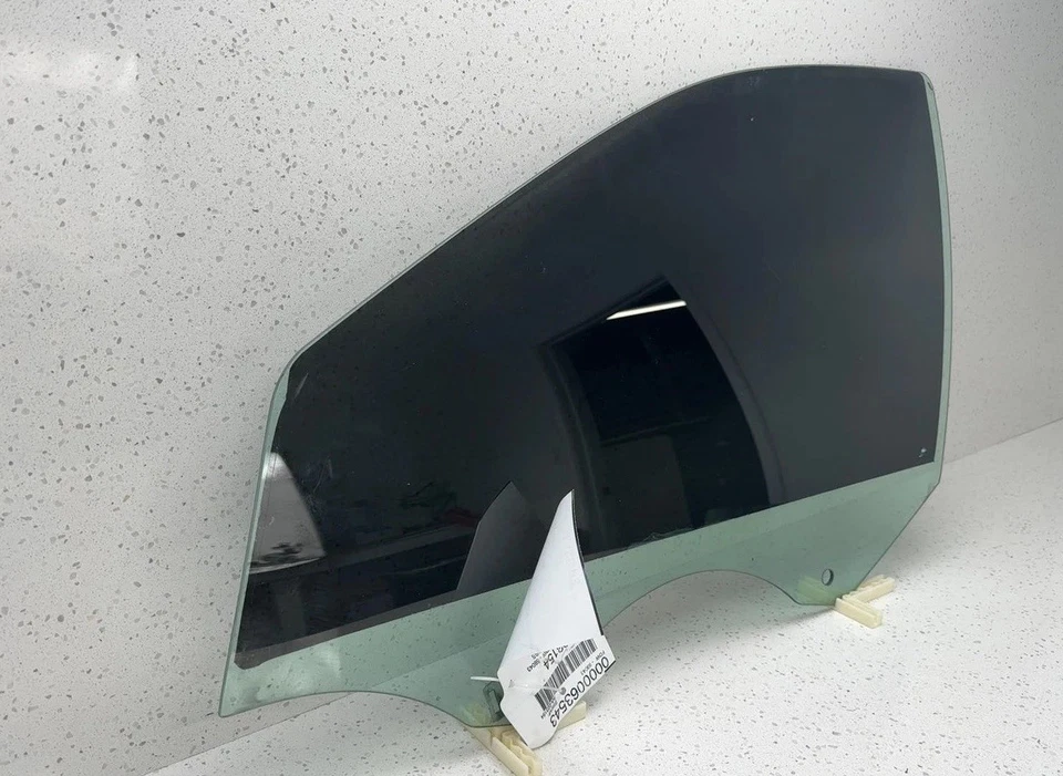 01 02 03 04 MERCEDES C-CLASS Front Door Glass/window Mercedes-Benz Left Foto 2 de 4