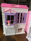 Barbie 1996 Folding Pretty Dollhouse  Working Lamp W Furniture PRISTINE