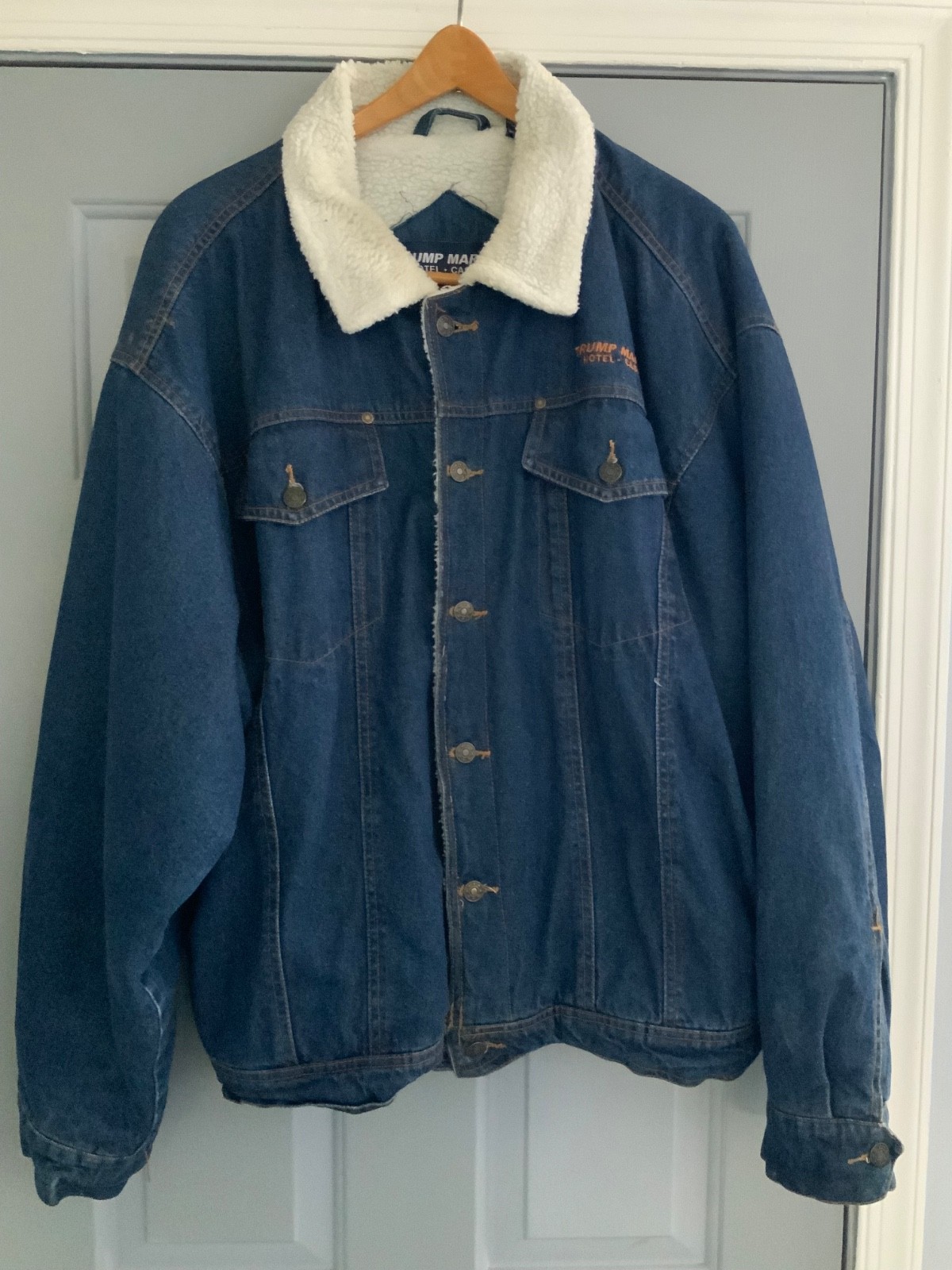 Trump Marina Hotel Casino Blue Denim Jean COAT Mens Size XL 