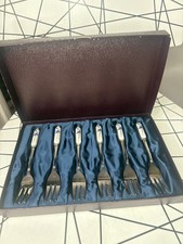 VINTAGE SET 6 SILVER PLATE ENAMEL floral top 3 PRONG CAKE FORKS (m3)