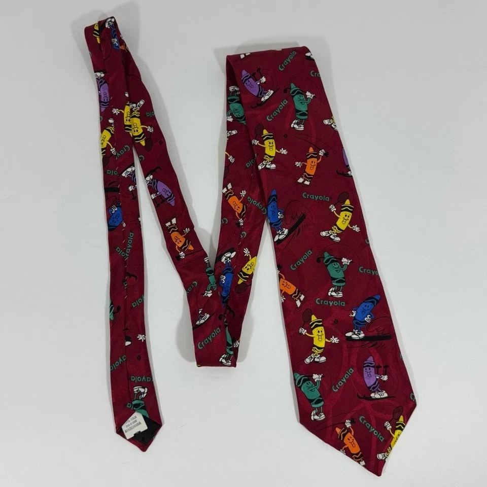 Corbata de Colección Crayola 100% Seda O/S Rojo Crayones Dibujos Animados Profesor Novedad EE. UU. Foto 3 de 4