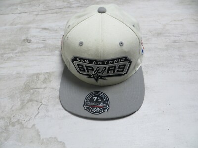 Original Mitchell & Ness San Antonio Spurs NBA Cap 7 1/8 Weiss RAR Vintage