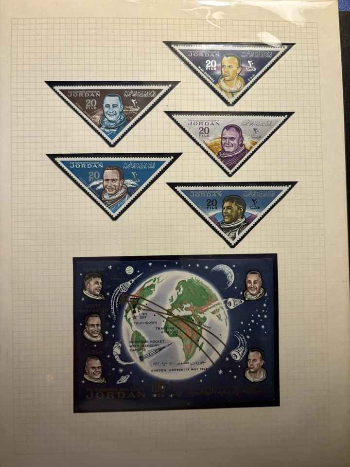 Stamps collection Commemorating Achievements Out Of Space - Image 4 of 4
