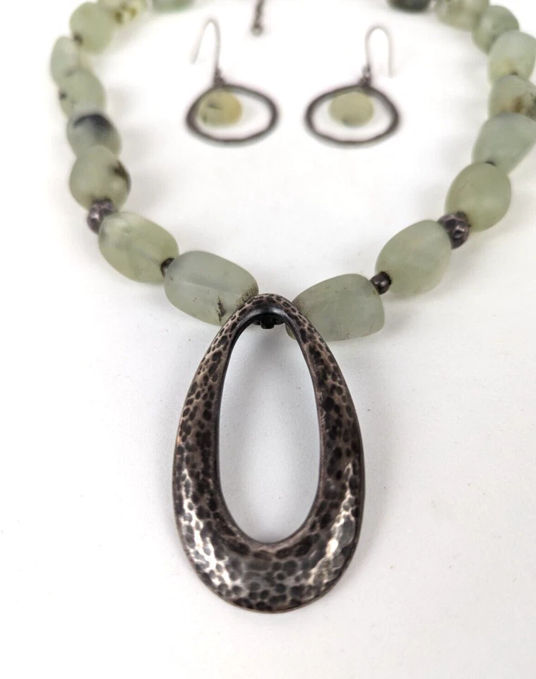 SILPADA Green Prehnite Hammered Sterling Silver Necklace and Earring JEWELRY SET - Imagem 3 de 4
