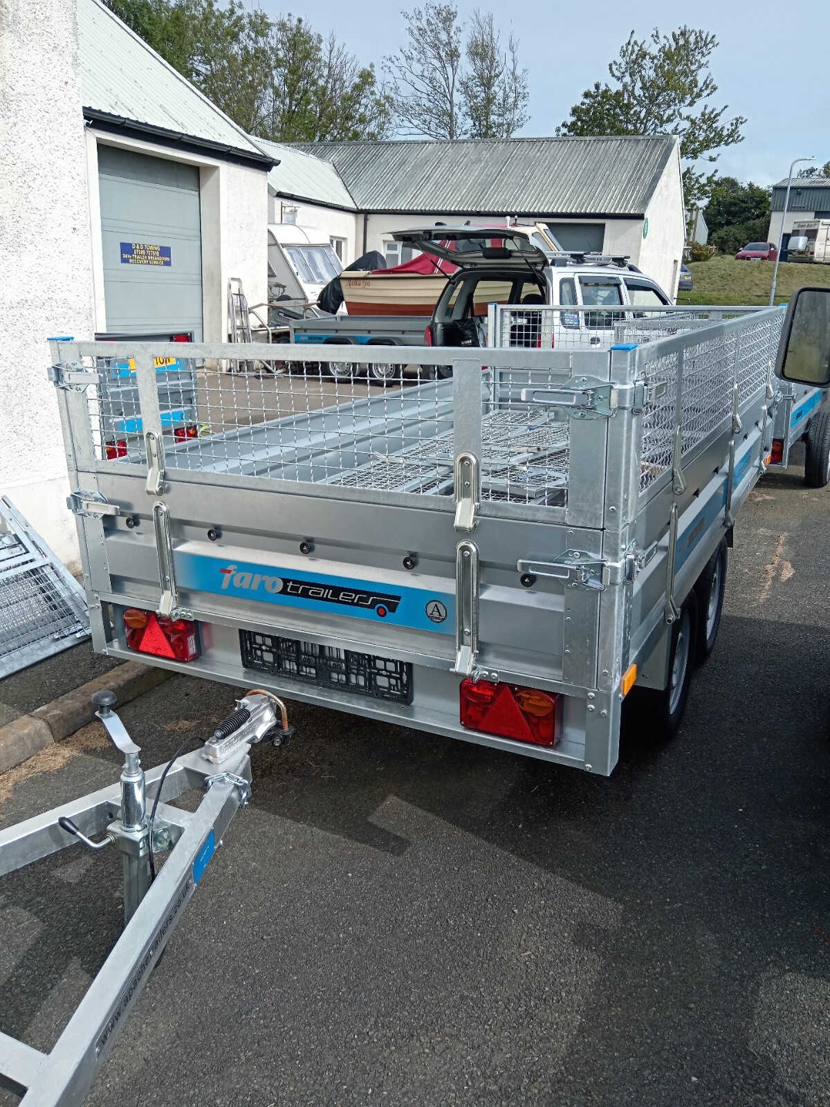 Faro magicus flat bed double height trailers