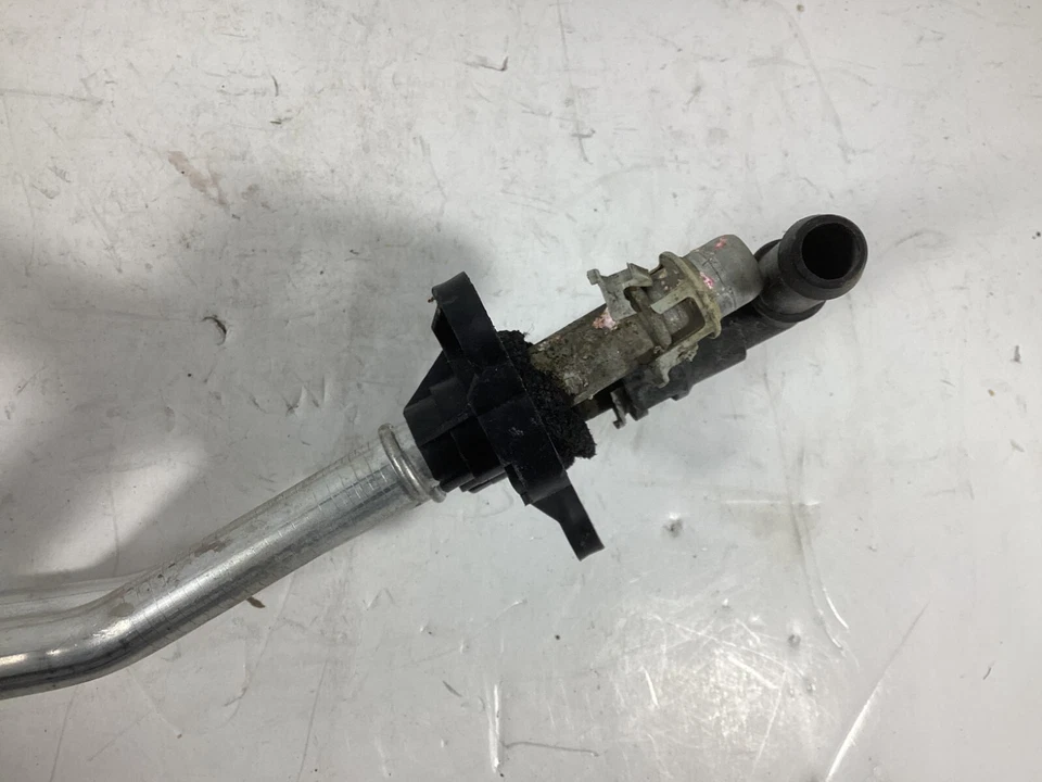 Dodge Grand Caravan 2011-2020 Heater Core Lines 68049408AA OEM. Foto 3 de 4