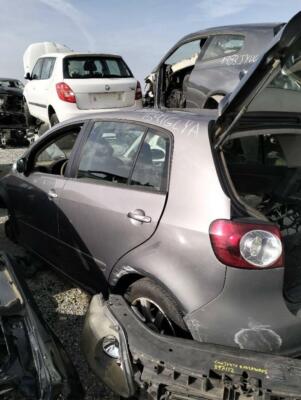 aufpralldämpfer vorne VOLKSWAGEN GOLF V PLUS 5M1 2005- 2.0 SPORTLINE 897170