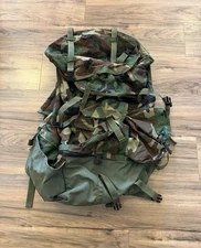 US GI SURPLUS  Rucksack 8465-01-393-5183 Bag, Equipment Woodland Camouflage