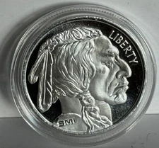 1 oz .999 Silver Round Sunshine Mint Buffalo with Mint Mark in capsule