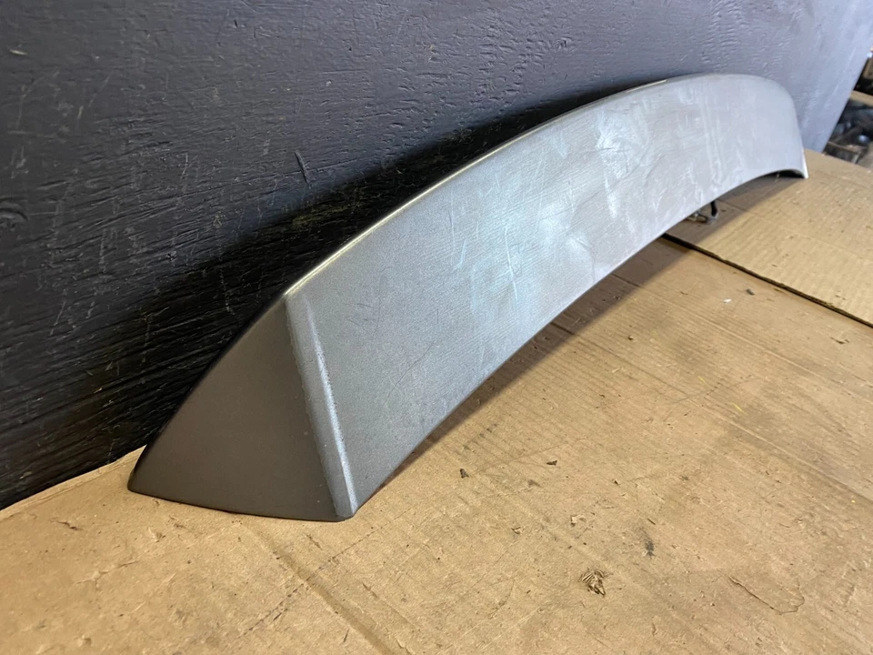 Luz de freno 3RD alerón trasero Mitsubishi Outlander 2007 a 2013 OEM E3487 DG1 Foto 3 de 4