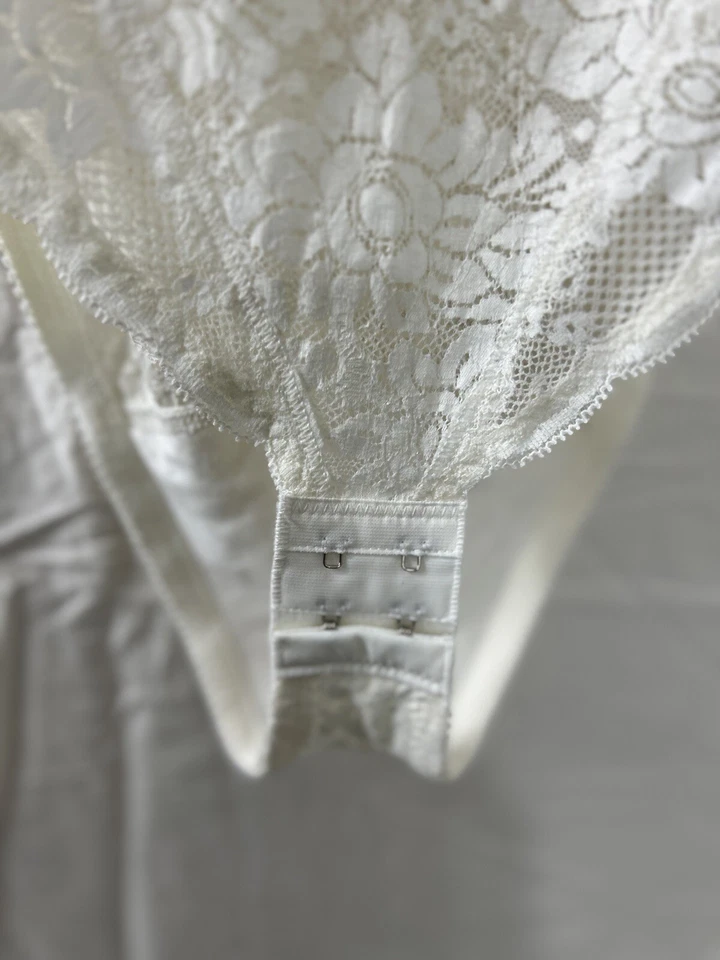 Body Felina Encaje Blanco Talla 36C Sexy Festival Foto 2 de 4