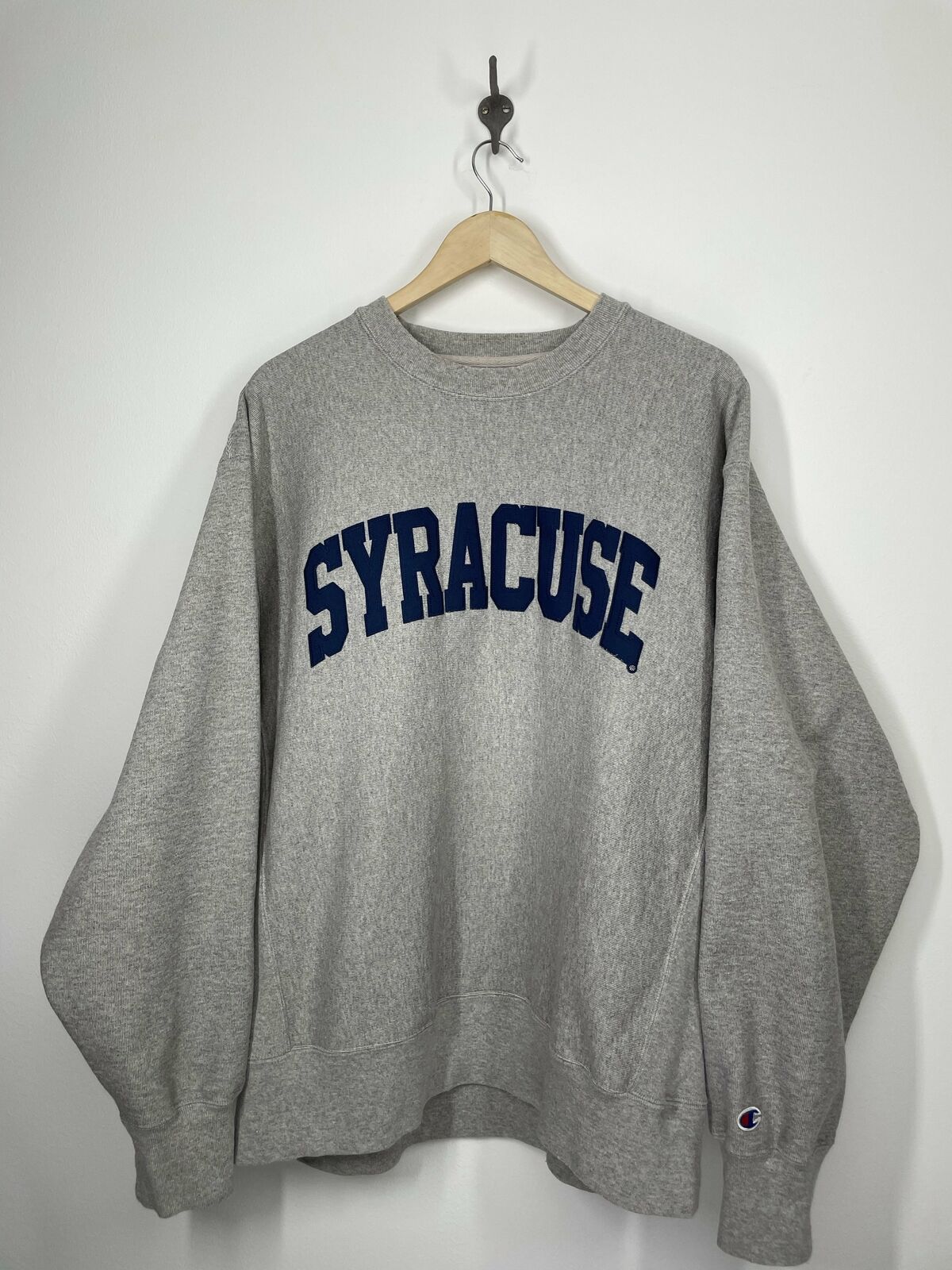 SU Syracuse University Embroidered Spell Out Reve… - image 1