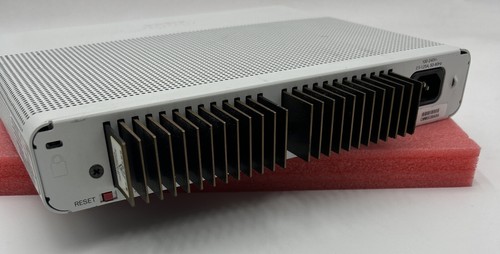 CISCO WS-C2960C-8PC-L 8-port Ethernet PoE Layer 2 Network Switch - Picture 3 of 4