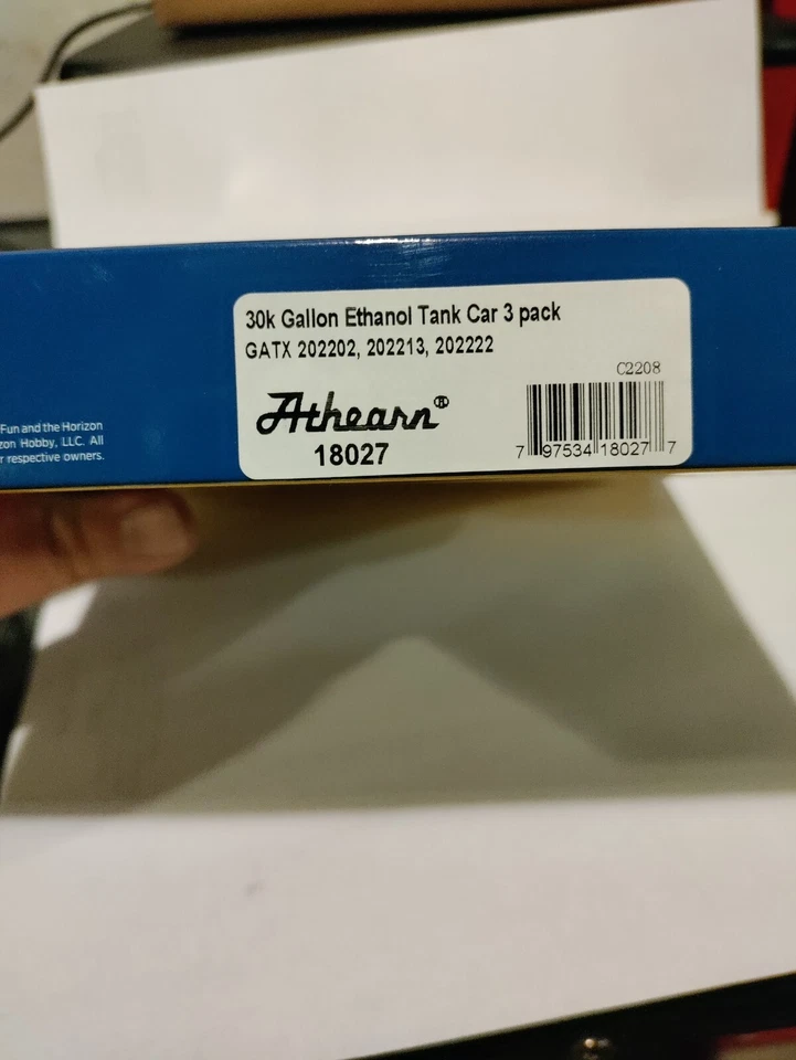 N scale Athearn 30k Ethanol 3 pack - Image 4 of 4