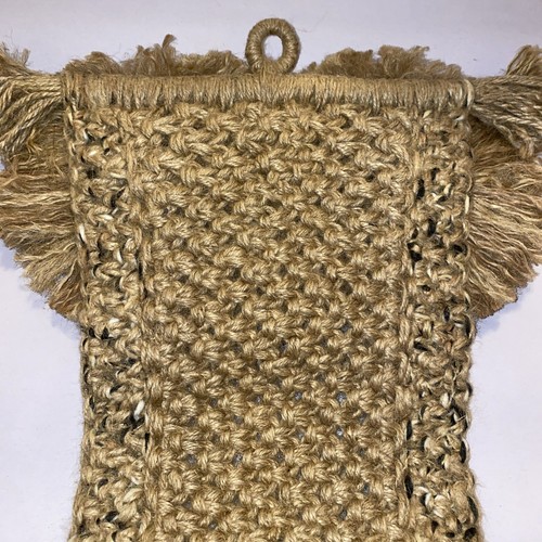 Vintage Woven Macrame Owl Wall Hanging with Wood Beads and Branch - Picture 15 of 17
