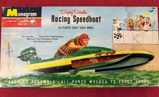 Cool Boat 1:18 Dipsy Doodle Racing Speedboat Monogram PB3 98
