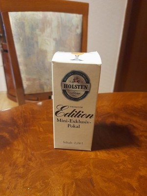 Holsten Pilsener Premium Edition Mini-Exlusiv-Pokal 0,04 l 25 Jahre minimal