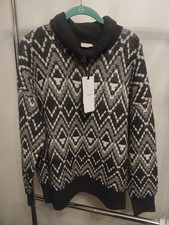 New with tags, Varley sweater charcoal and white , size medium, soft touch