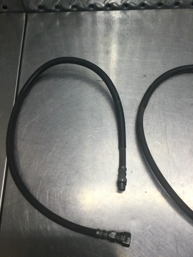 HONDA AIR HOSE PAIR 52432-MG9-671 t323 - Picture 2 of 4