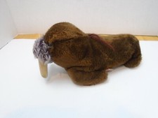 R.Dakin Walrus Plush 9" 1975 Stuffed Animal Toy vintages nutshell filled