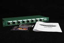 Radial Engineering ProD8 Eight Channel Rackmount Passive Direct DI Box Pro D8