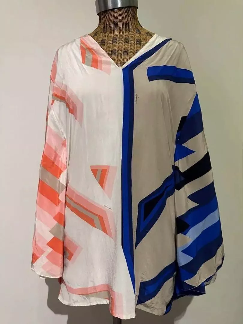 Haut tunique femme GUCCI taille 40 soie imprimé géométrique