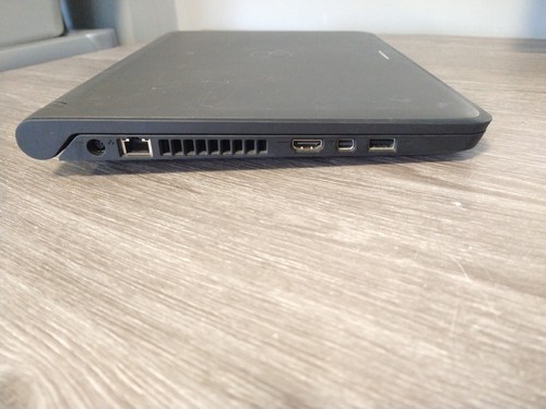 Dell Latitude 3340 13.3" Laptop - FOR PARTS - - Picture 7 of 7