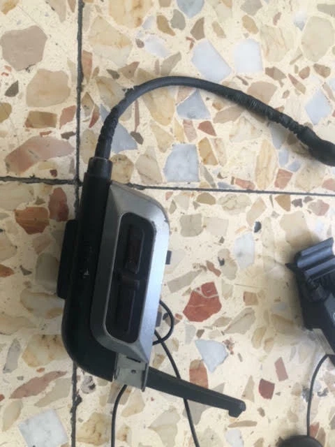 Cardo Scala Rider Q2 G4 Motorcycle Bike helmet Bluetooth Headset Intercom Lot - Image 2 of 4