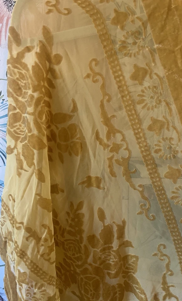 Plumero Kimono Free People OS Boho Dorado Mostaza Hippie Floral Terciopelo Burnout Foto 2 de 4