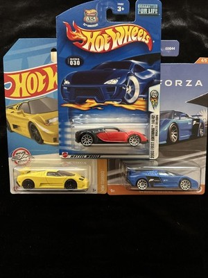 HOT WHEELS BUGATTI VEYRON 2003 FIRST EDITIONS & 2 BUGATTI EB110s-Lot Of 3
