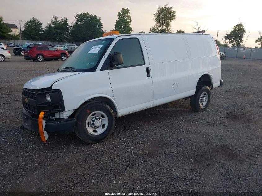 Used Left Rear Cargo Door Assembly Back fits: 2016 Chevrolet Express 2500 van w/ Foto 3 de 4