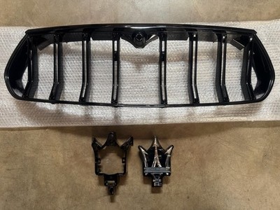 2017-2024 Maserati Levante Trofeo Grille With Camera Hole, Radar Type Emblem New