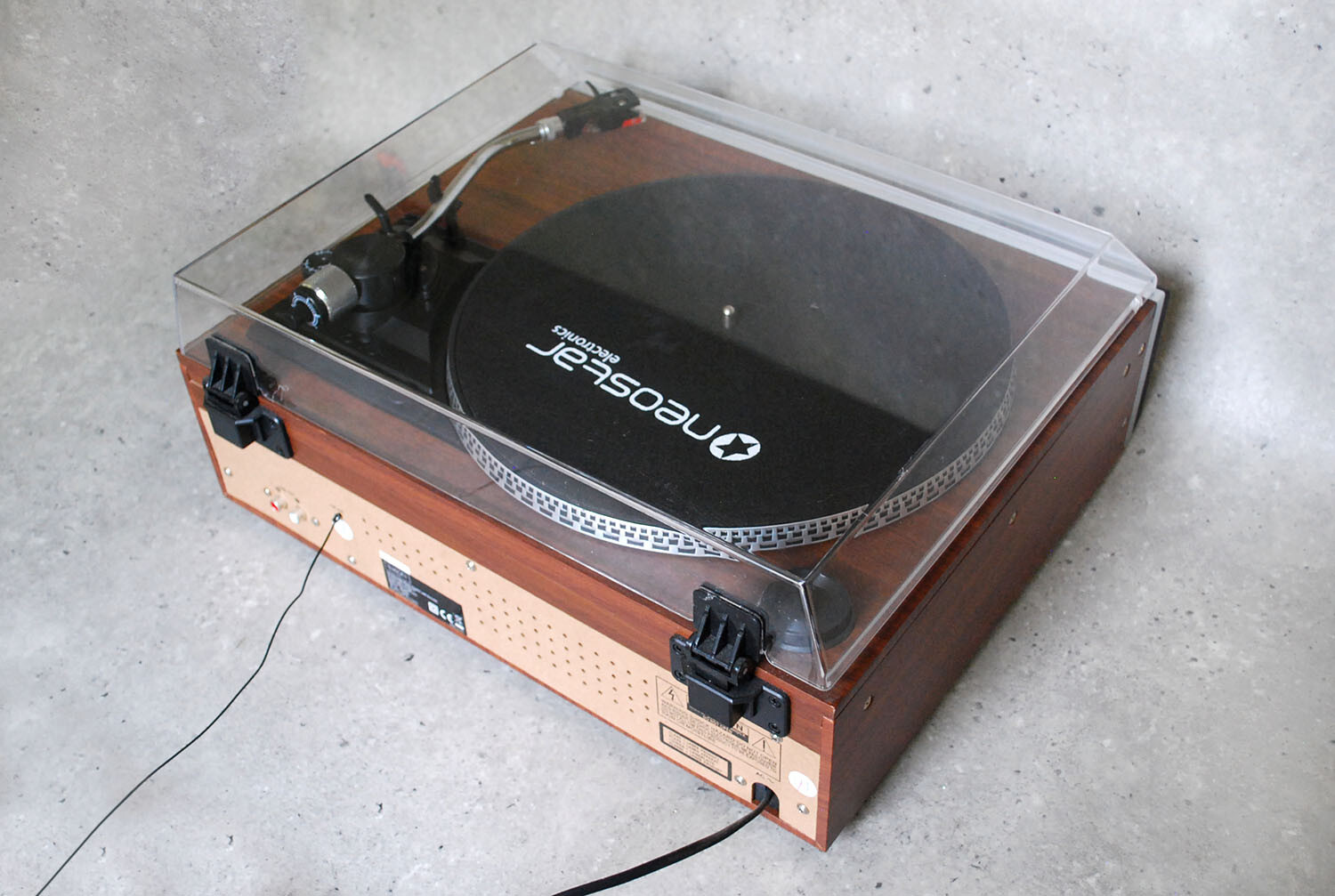 Neostar Turntable Tape CD MP3 Player Recorder Music System TCDR300C