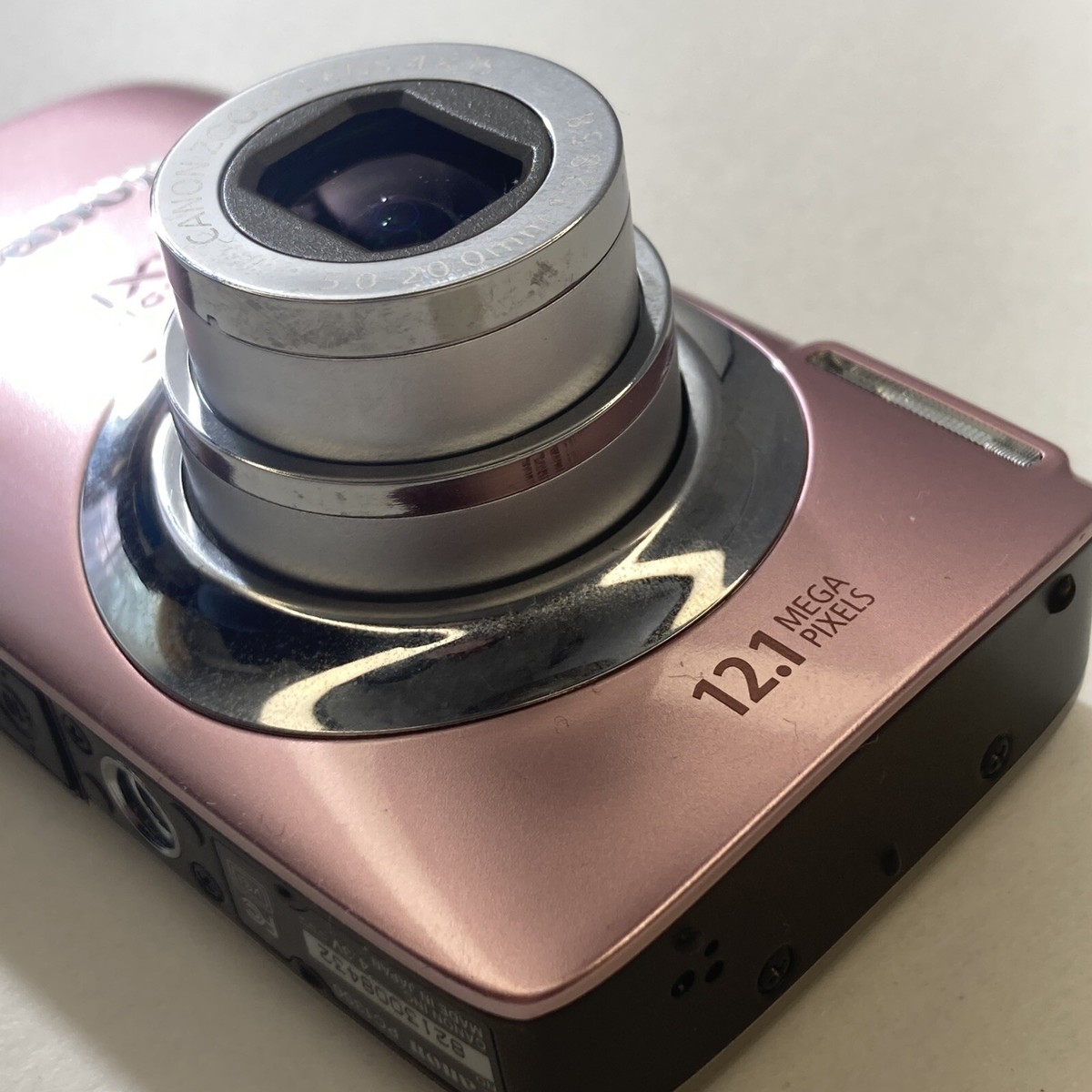 Canon IXY 50S 50 S 10x Zoom Lens Digital Camera Brown Made In Japan Canon IXY 50S 50 S 10x Zoom Lens Digital Camera Brown Made In Japan