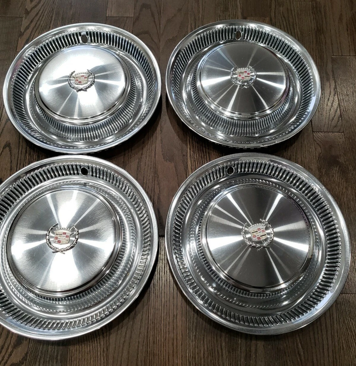 Cadillac sale deville hubcaps