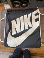 nike heritage gymsack