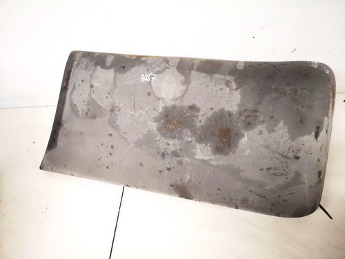 Rear bumper corner trim