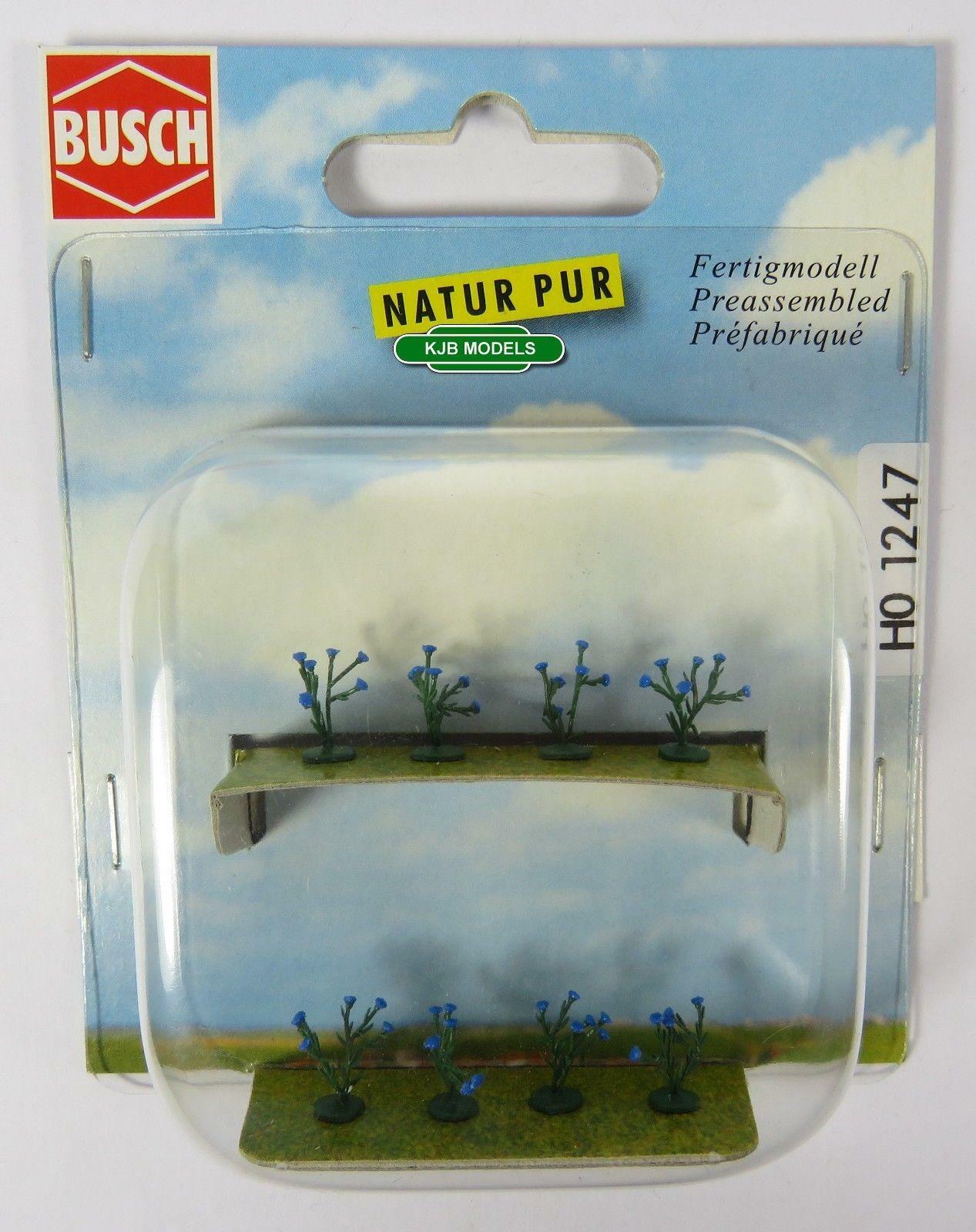 BNIB OO / HO BUSCH 1247 PREBUILT FLOWERS 8 CORNFLOWERS - GARDEN ACCESSORIES