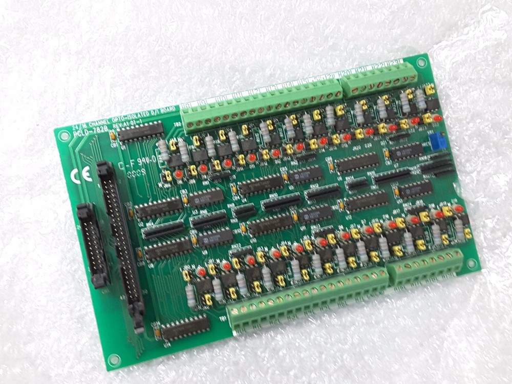 Advantech PCLD-782B Rev.A1 24/16 Channel Opto-Isolated Digital Input Board