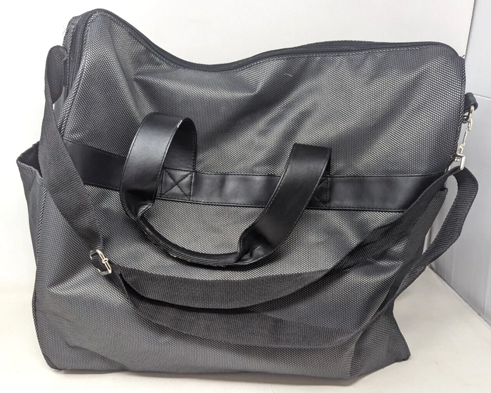 Vintage Giorgio Armani Parfums Large Gray Travel Gym Duffel Bag Weekender - Image 3 of 4