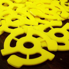 Lot of 100 YELLOW 45 RPM 7" RECORD PLASTIC ADAPTER SNAP INSERTS