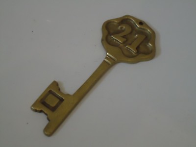 21 Key Old 21 Birthday Good Luck Brass Door Old key-Card -key Ring Yale Mortice ...